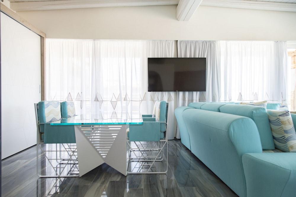 Sandalia Boutique Hotel - Adults Only Cannigione Exterior photo