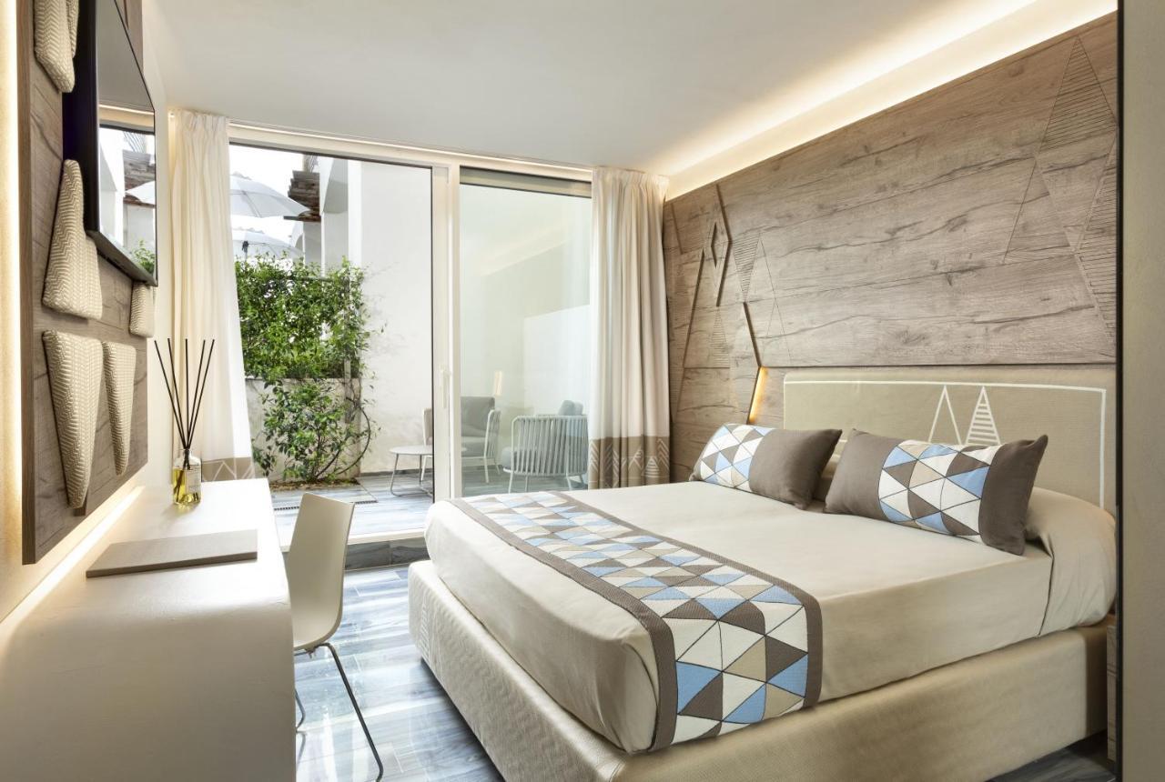 Sandalia Boutique Hotel - Adults Only Cannigione Room photo